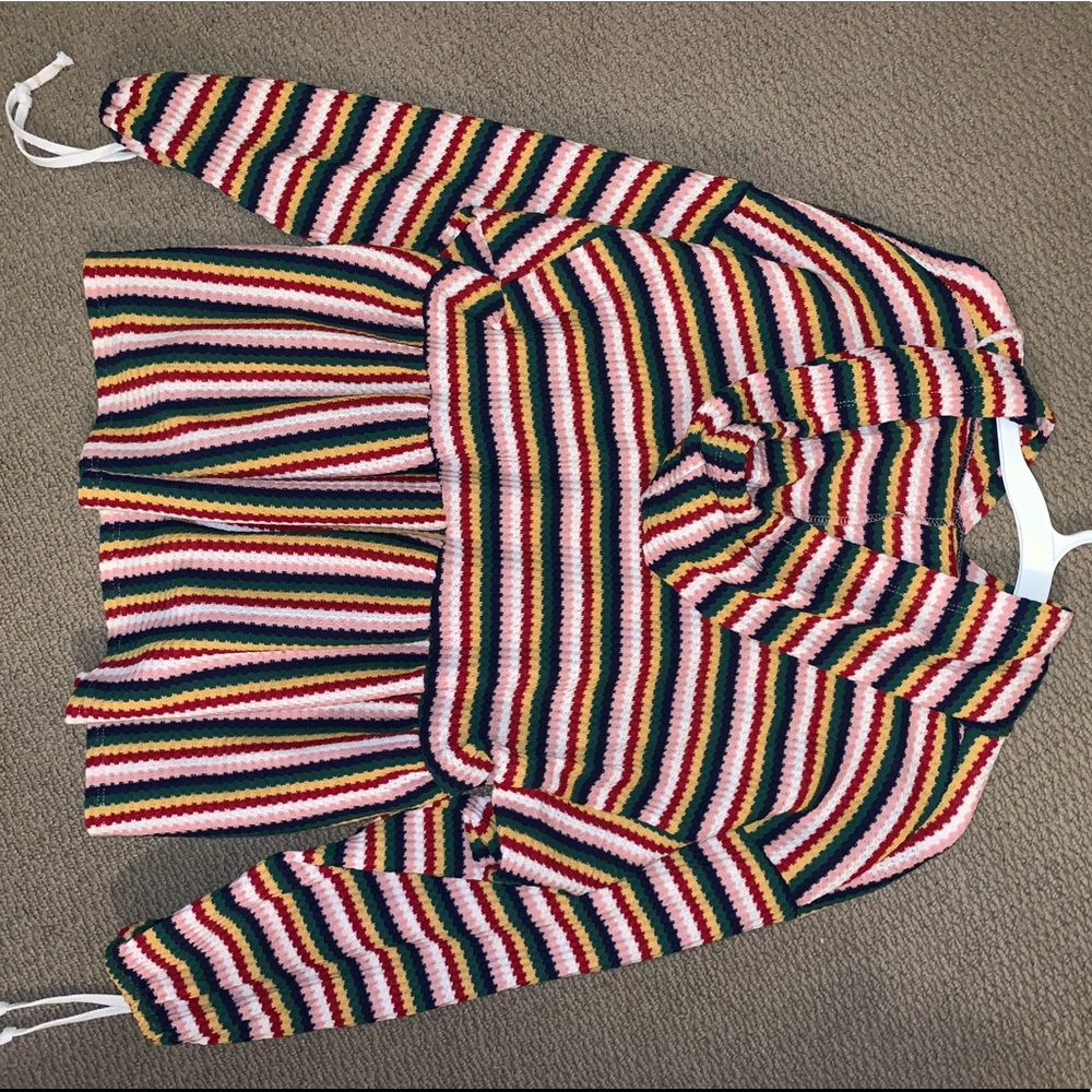Vestique Hooded Sweater